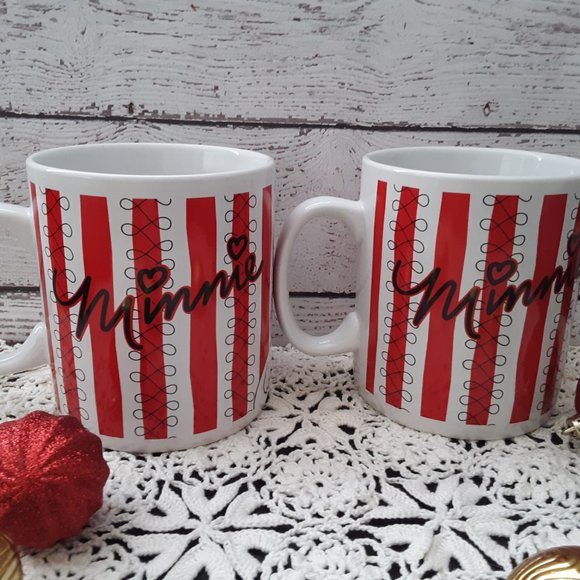 2 - Disney Minnie Mouse Jumbo Christmas Mugs - Picture 3 of 5